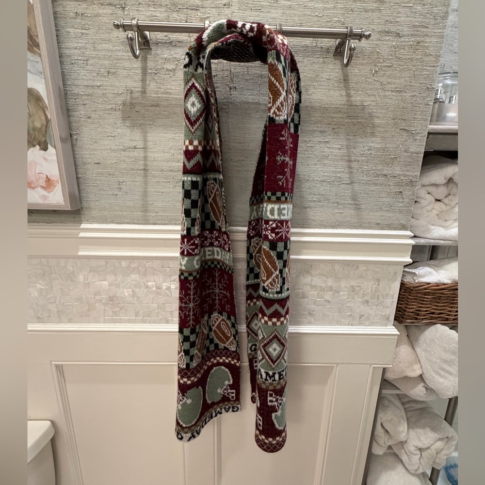 NWT new Anthropologie Mariel scarf game day football maroon green - Picture 6 of 15